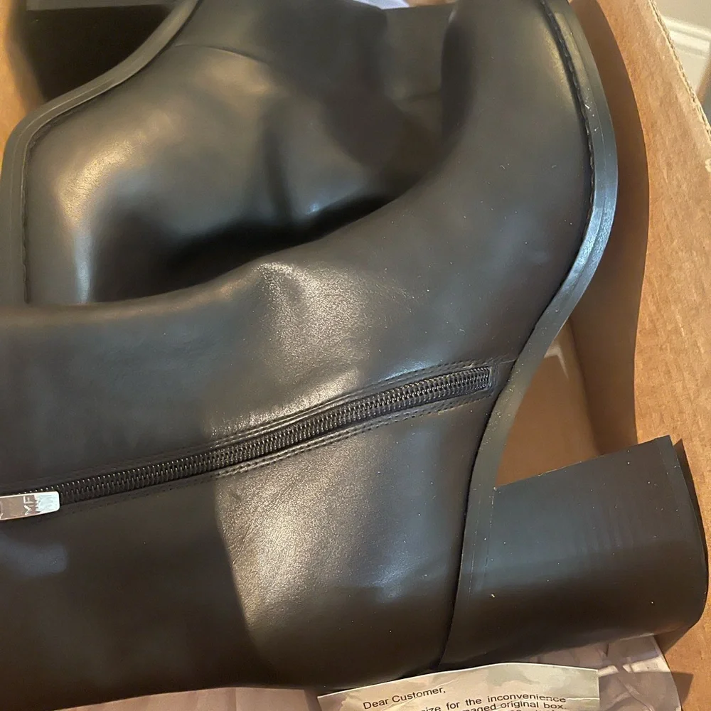 Marc fisher black genuine leather chunk heel  boots 10M